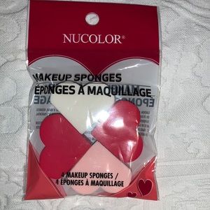 Makeup sponges, 4. Brand new